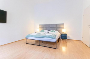 City-Linked 2BR Apartment Near Wiener Stadthalle
